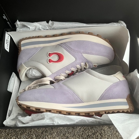 New Coach Women’s Runner Sneaker - Picture 5 of 6